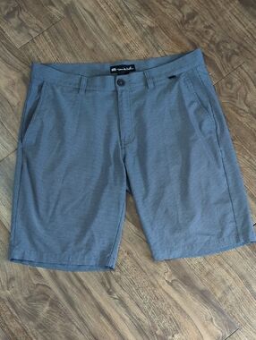 Travis Mathew Men's Gray Golf Shorts